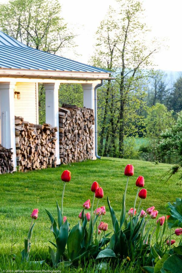 Whitford House And Twin View Barn Bed & Breakfast Addison Exterior photo
